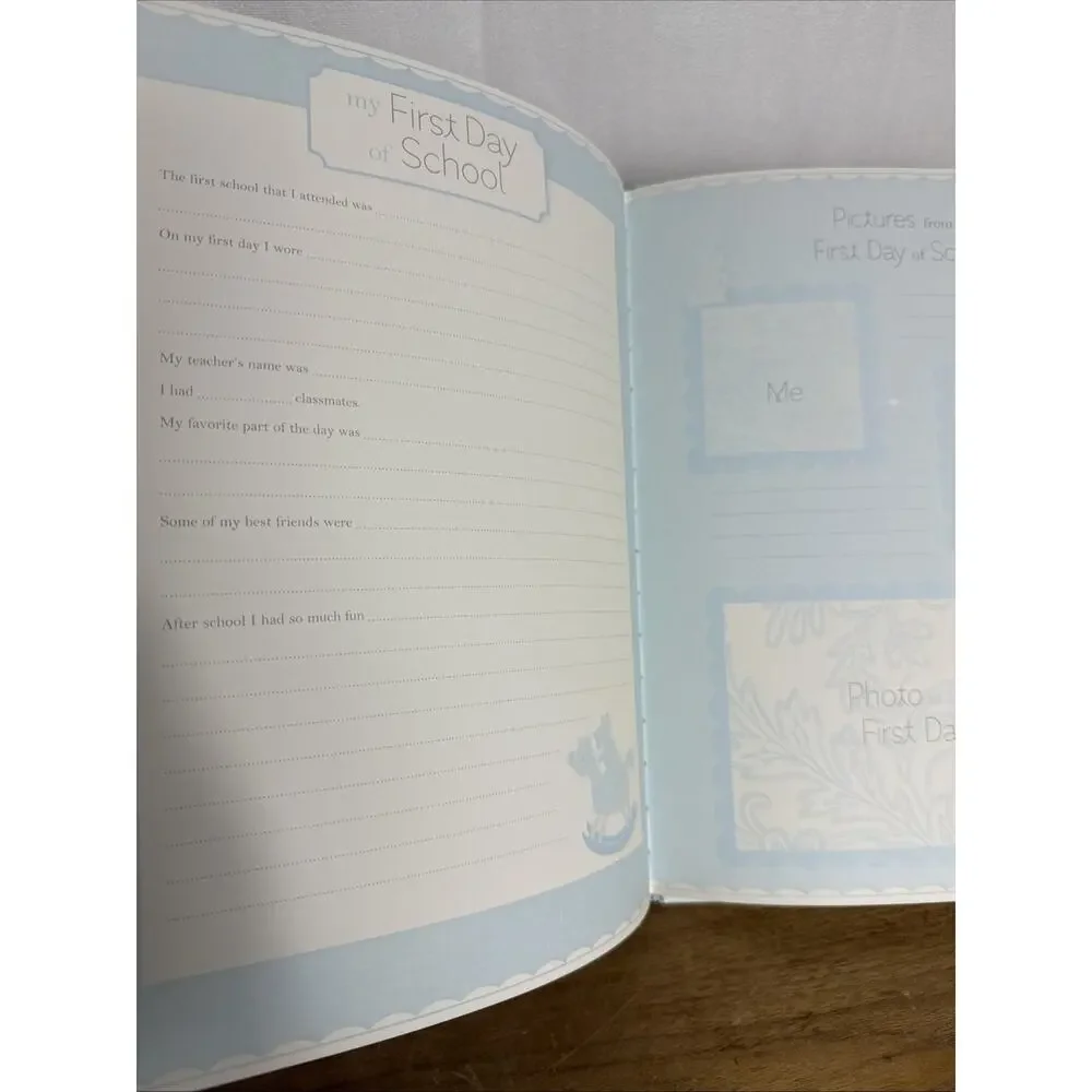 Anna Griffin Baby's Book Blue Boy 8.5x11 Milestone Keepsake C.R. Gibson B2-8173
